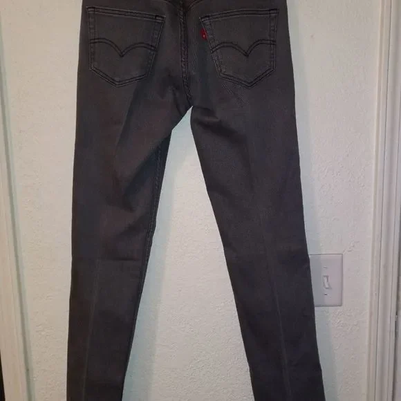 LEVI STRAUSS & CO 511 ORIGINAL RIVETED JEANS - Picture 5 of 9